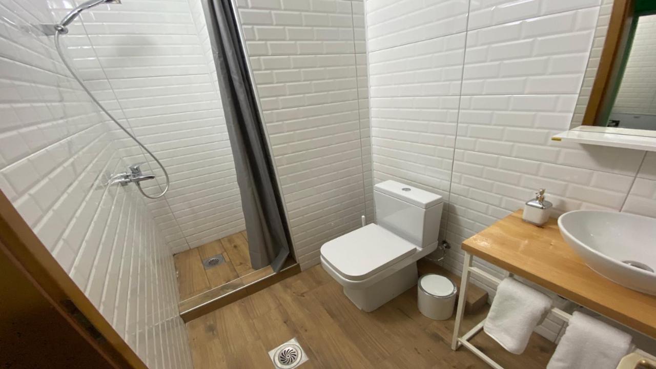 Mickitos Hostel & Apartments Σκόπια Εξωτερικό φωτογραφία