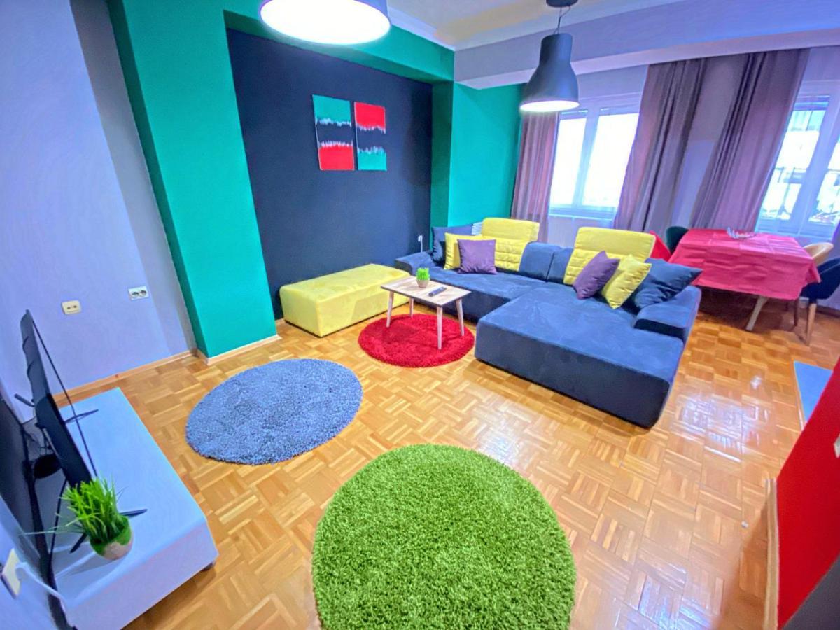 Mickitos Hostel & Apartments Σκόπια Εξωτερικό φωτογραφία