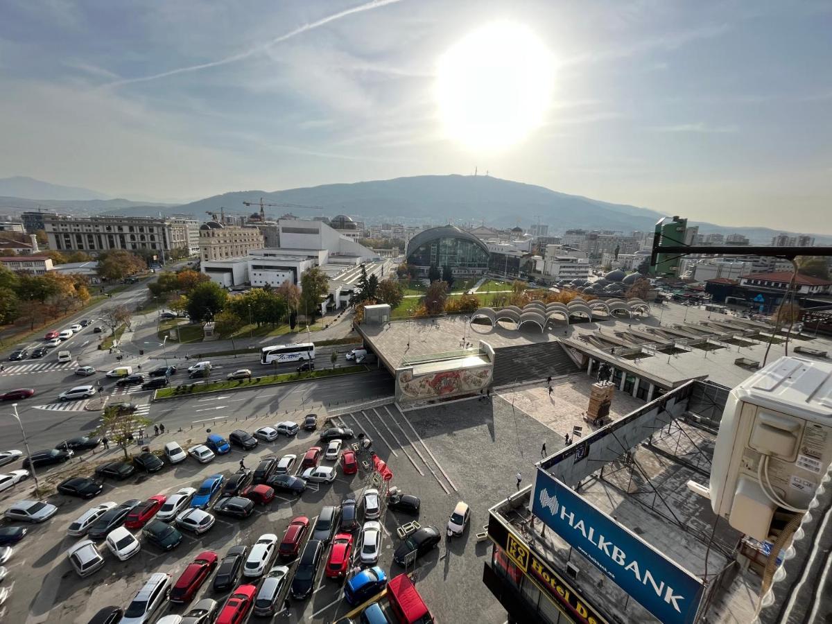 Mickitos Hostel & Apartments Σκόπια Εξωτερικό φωτογραφία